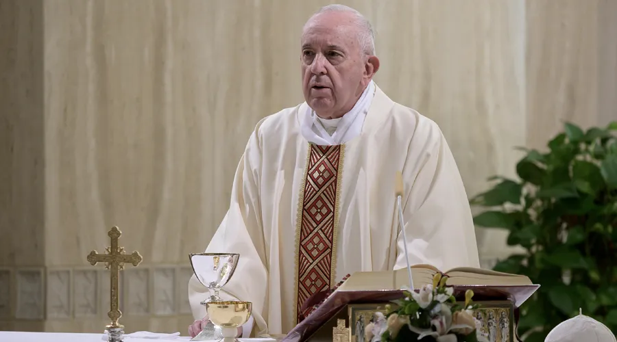 El Papa explica que el dinero, la vanidad y las habladurías dividen a toda comunidad