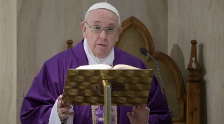 El Papa Francisco invita a no tener miedo a que Jesús pase por nuestras vidas