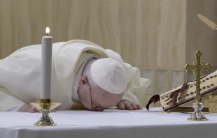 El Papa Francisco en la Misa de la Casa Santa Marta. Foto: Vatican Media  