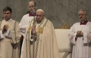 El Papa Francisco en la primera Misa del 2023. Foto: Alan Köppschall / ACI Prensa 