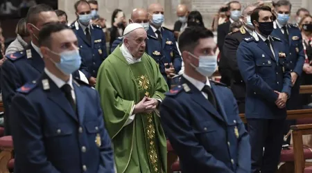 Papa Francisco a Gendarmería Vaticana: Camino de conversión es el servicio