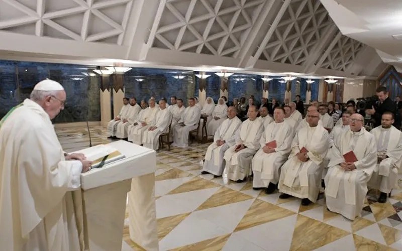 El Papa Francisco en la Misa de la Casa Santa Marta. Foto: Vatican Media ?w=200&h=150