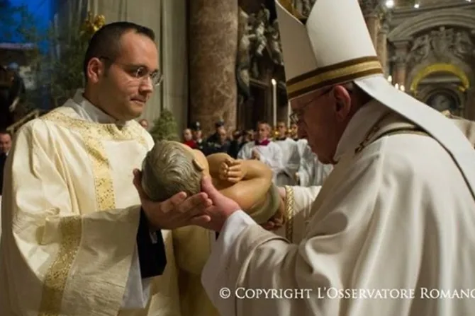 Papa Francisco: La Navidad consiste en que Dios está siempre ahí, esperándonos
