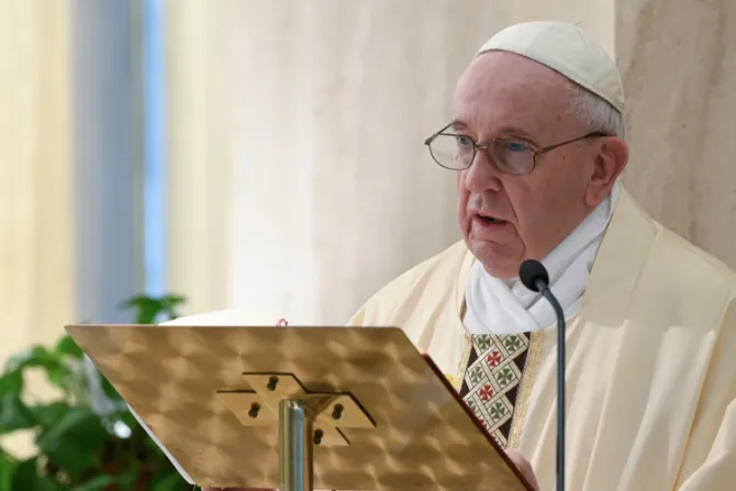 Papa Francisco: Dios es Padre y no deja huérfano a ninguno