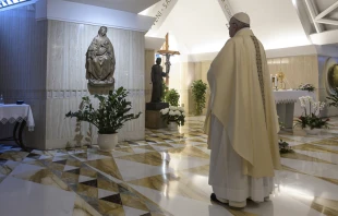 El Papa Francisco en la Misa de la Casa Santa Marta. Foto: Vatican Media  