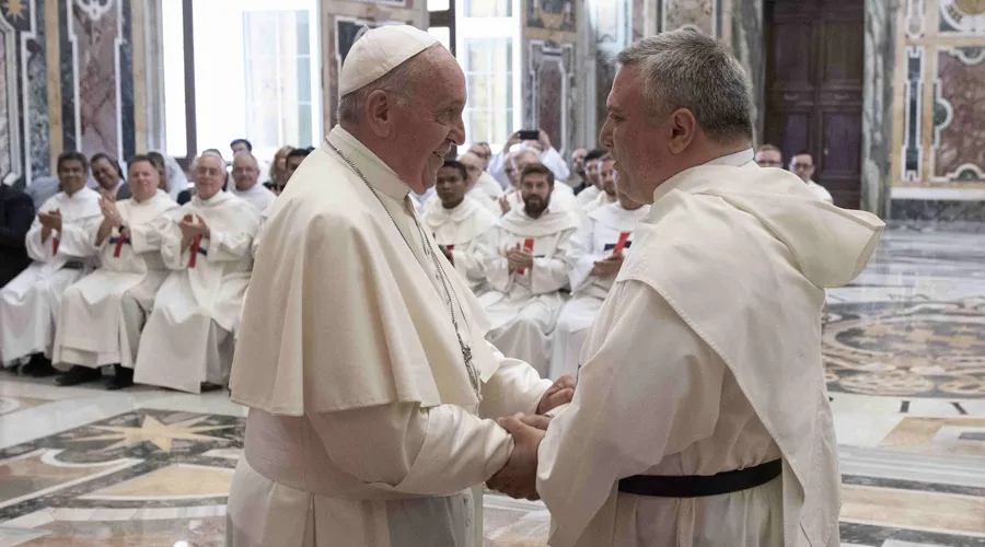 El Papa Francisco recibe al Capítulo General de la Orden de los Trinitarios. Foto: Vatican Media / ACI?w=200&h=150