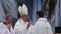 Papa Francisco hoy al presidir la ordenación de 19 nuevos sacerdotes. Foto: Bohumil Petrik / ACI Prensa.