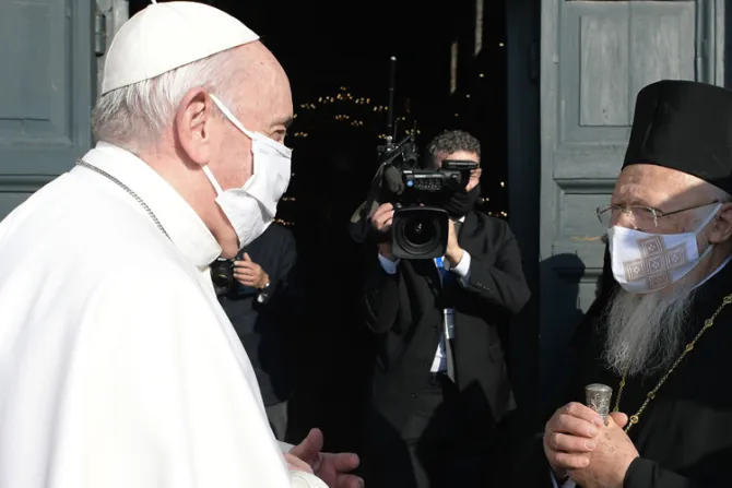 Papa Francisco participará en oración por la paz en el Coliseo Romano
