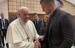 El Papa Francisco con Tim Tebow. Foto: Tim Tebow Foundation 