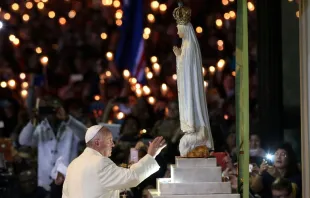 Papa Francisco invitó a rezar a la Virgen de Fátima por la paz. Crédito:  LUSA Press Agency 