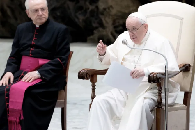 El Papa Francisco advierte el peligro de “la ilusión de la eterna juventud”