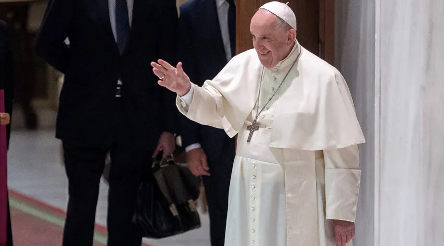 El Papa Francisco sugiere imitar a San José para realizar “revolución de la ternura”