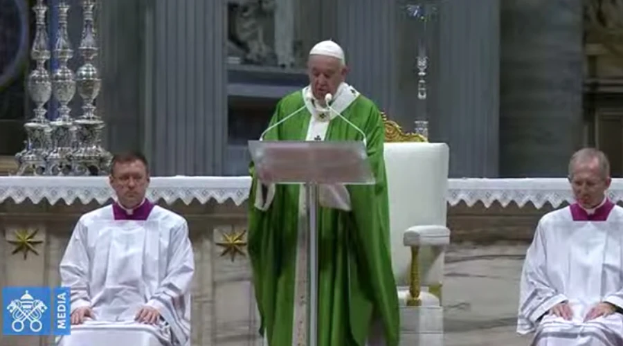 El Papa Francisco en la Basílica de San Pedro del Vaticano. Foto: Captura YouTube