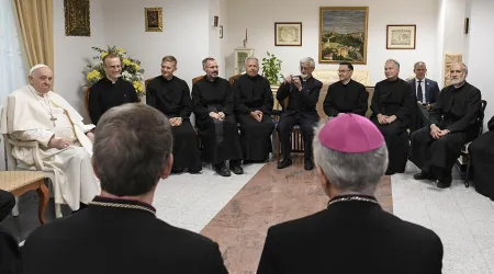 El Papa Francisco conversa sobre la guerra con jesuitas de la provincia rusa