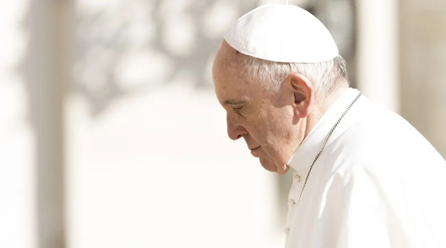 El Papa envía carta a todos los católicos de Chile ante abusos