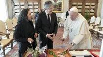 Papa Francisco con presidente de Ecuador, Guillermo Lasso Mendoza. Foto: Vatican Media