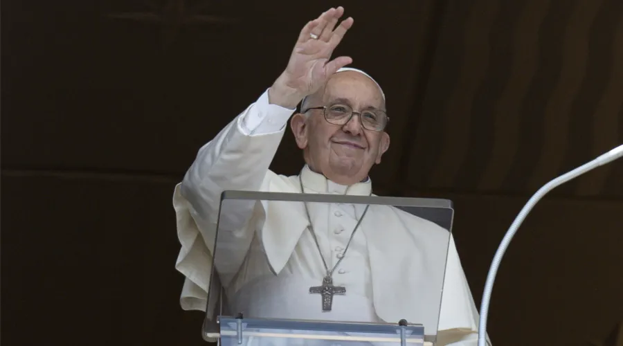Papa Francisco en el Regina Coeli. Foto: Vatican Media