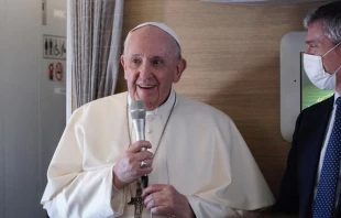 Papa Francisco en una rueda de prensa en el aviu00f3n. (Imagen de archivo). Cru00e9dito: ACI Prensa 
