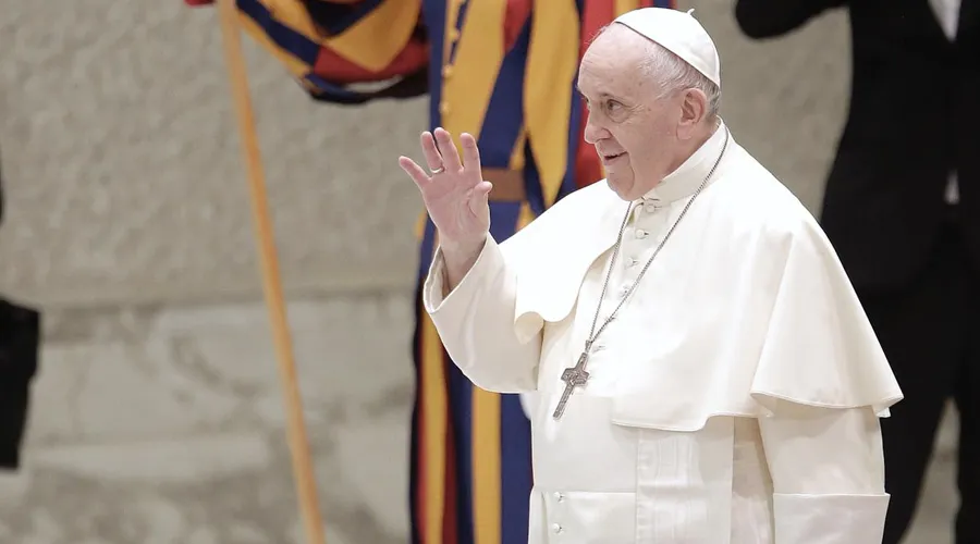 Catequesis del Papa Francisco sobre la dignidad de hijos de Dios gracias al Bautismo