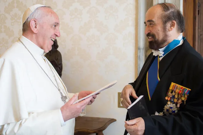 El Papa recibe credenciales de nuevo embajador de Colombia en el Vaticano
