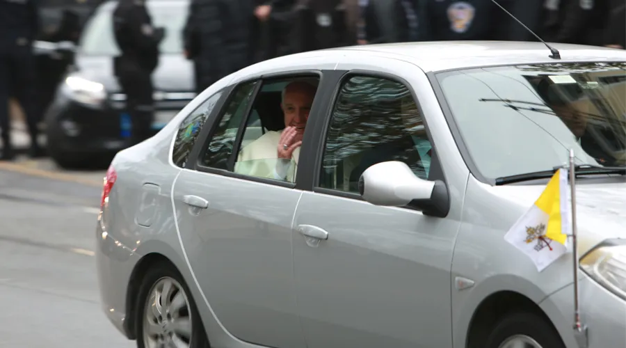 El Papa durante su visita a Estambul en 2014. Foto: Daniel Ibáñez / ACI Prensa