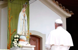 El Papa Francisco en Santuario de la Virgen de Fu00e1tima. Foto: L'Osservatore Romano 