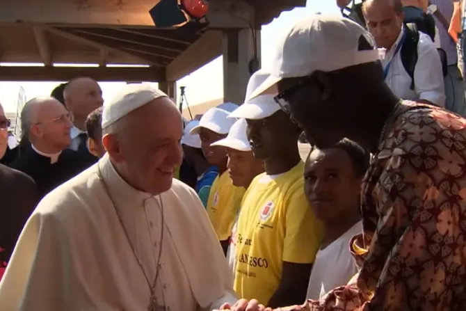 Video#11 de intenciones de oración: El Papa pide ayudar a países que acogen refugiados