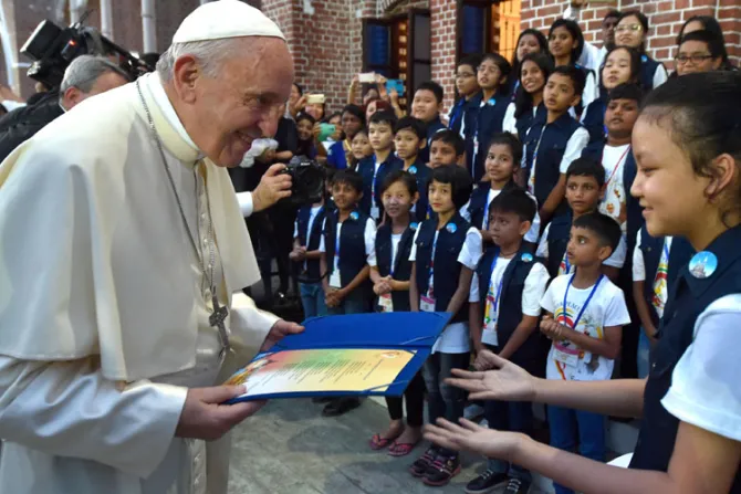 Visita del Papa Francisco a Myanmar ha sido histórica, afirma vocero vaticano