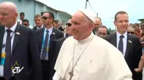 El Papa Francisco golpeado en Cartagena. Captura Youtube
