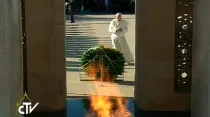 El Papa en el homenaje. Foto: Captura Youtube