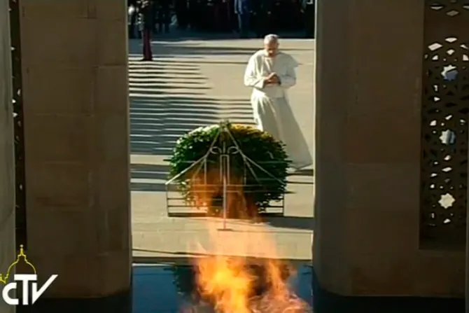 El Papa reza por los fallecidos en la guerra de Azerbaiyán