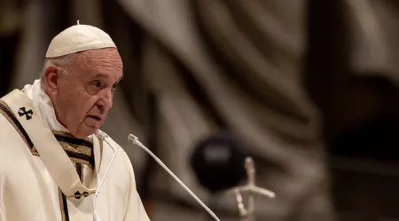 Papa Francisco anima en la Misa Crismal a los sacerdotes a ser cercanos a la gente 