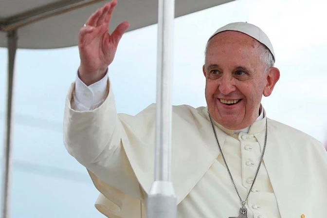 Papa Francisco pide rezar por los frutos ecuménicos de su viaje a Suecia