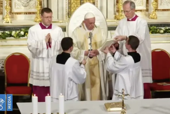 [VIDEO] Homilía del Papa Francisco en Misa de la Catedral católica de San José de Bucarest Rumanía