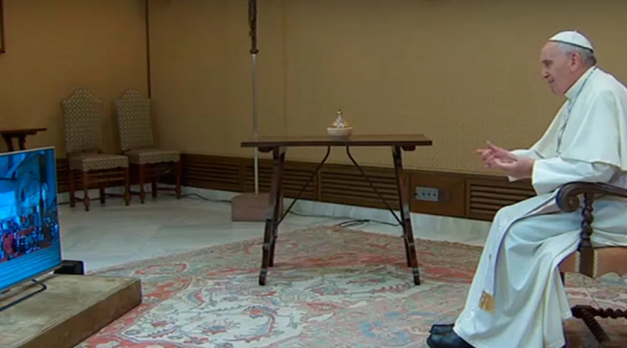 El Papa habla desde el Vaticano a los congregados en Asís. Foto: Captura Youtube?w=200&h=150