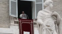 El Papa en el Regina Coeli. Foto: ACI Prensa