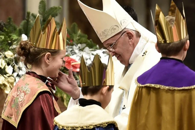 ¿Una “reina maga” en el Vaticano? La explicación a una controversia que se ha vuelto viral