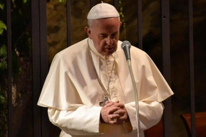 El Santo Padre sufre por desalojo del “Barrio Papa Francisco” de Buenos Aires