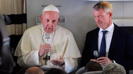 Rueda de prensa del Papa en el vuelo de retorno de Mozambique, Madagascar y Mauricio