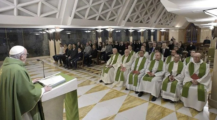El Papa durante la Misa. Foto: Vatican Media?w=200&h=150