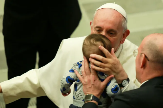 Papa Francisco: Con cada gesto y palabra hay que expresar la ternura y el perdón de Dios