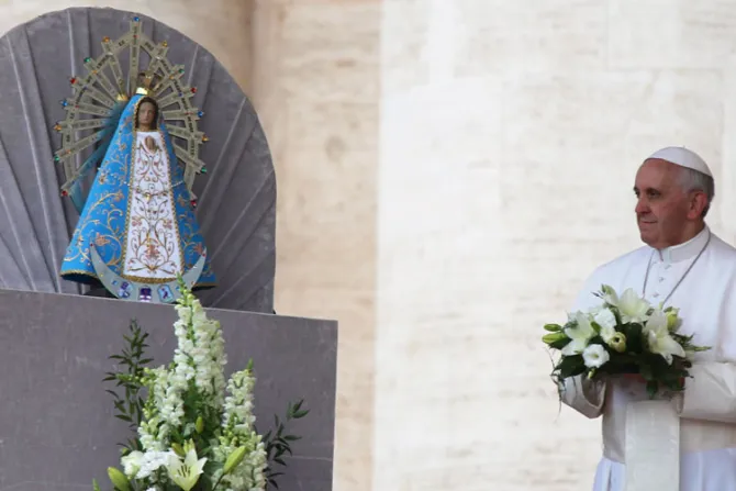 [VIDEO] Una Iglesia sin María es un orfanato, expresa el Papa Francisco