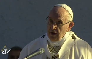 El Papa durante la homilu00eda. Foto: Captura Youtube 