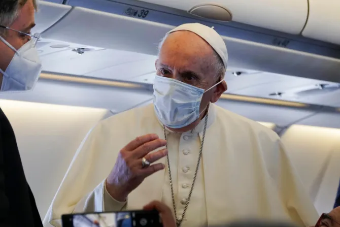 El Papa afirma que visitar Irak “es un deber hacia esta tierra martirizada”