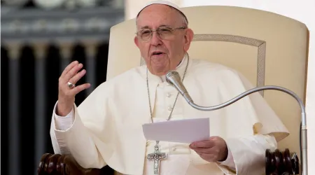Catequesis del Papa Francisco sobre el Bautismo como signo de la fe cristiana