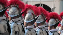 Los nuevos Guardias Suizos en el Vaticano. Foto: Martha Calderón / ACI Prensa