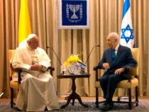 El Papa Francisco y Shimon Peres / Foto: Captura Youtube (CTV)