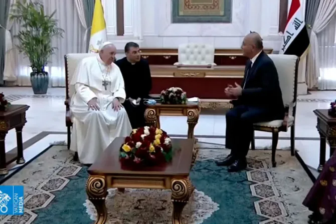 El Papa Francisco se reúne con el presidente de Irak