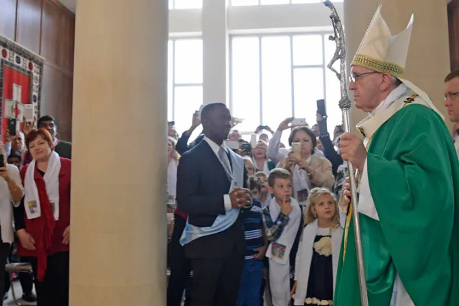¿Pierde el tiempo el Papa en visitar Azerbaiyán?, él mismo responde a la pregunta