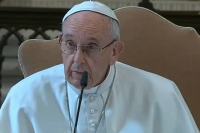 El Papa Francisco inaugurará congreso sobre educación de hijos adolescentes